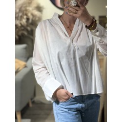 blouse large