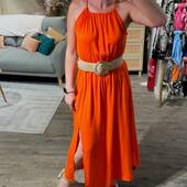 Nouvelle robe dispo aussi en beige et kaki ! 💛@saint_lo_commerces #saintlocommerces @villedesaintlo #villedesaintlo #normandie